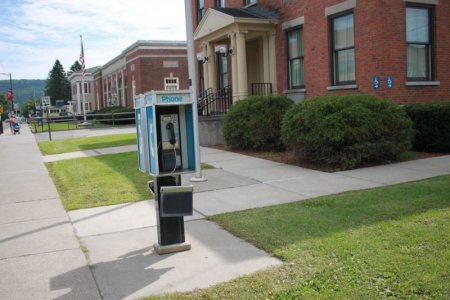 phone_booth.jpg phone_booth.jpg