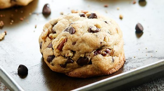 Fluffy-Chocolate-Chip-Cookies-Horizontal[1].jpg