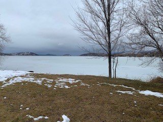 lake.jpg