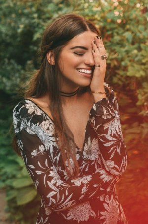 laugh br.jpg laugh br.jpg