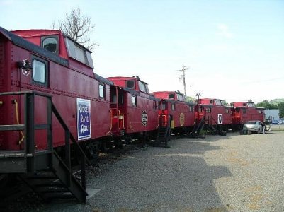 caboose-motel-cabooses.jpg