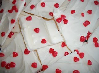 Valentine's Day Candy Bark (Photo NO. 1)_.JPG
