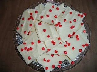 Valentine's Day Candy Bark (Photo NO. 2)_.JPG