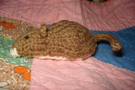 knitmouse.JPG