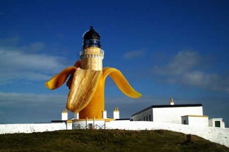 bananalighihouse.jpg