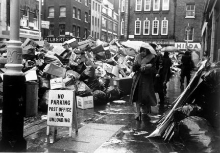 manhattan-garbage-union.jpg manhattan-garbage-union.jpg