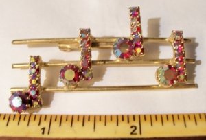 brooch38.jpg