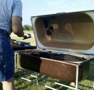 Bathtub smoker grill.jpg