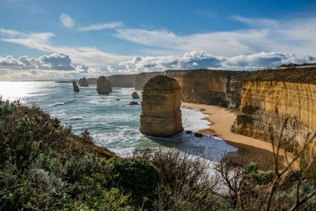 great ocean rd. 12 apostles. melbourne au.jpg