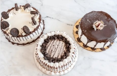 hb3cakes.jpg