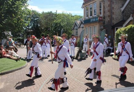 Morris-Dancers.jpg
