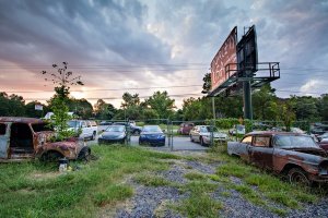 old-car-city-sunrise.jpg