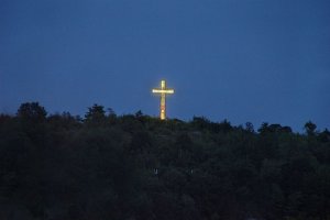 cross.jpg