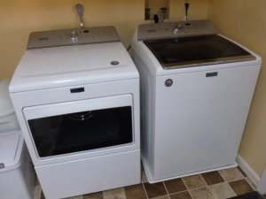 washer and dryer (800x600).jpg