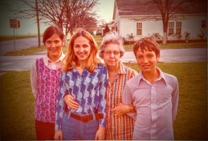Debbie-Mark-Teresa-Grandma Clevie Richards  April 1973.jpg