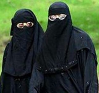 BURQA-1.jpg