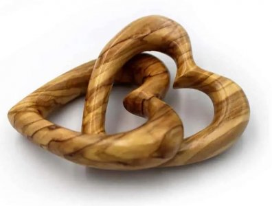 Olive wood hearts.jpg