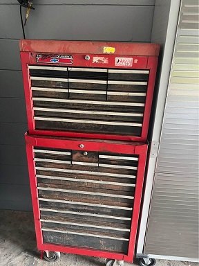 tool chest.jpg