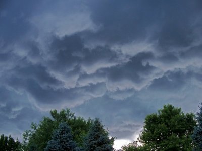 clouds June 7 2024.jpg