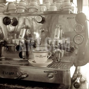 alan-blaustein-tuscany-caffe-i_a-g-14733807-4990795.jpg