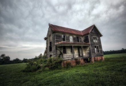 491867-old-house-ruin-abandoned.jpg