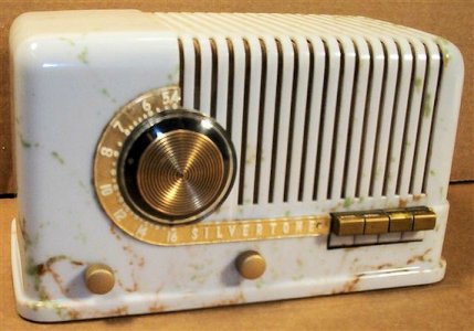 Radio @.jpg
