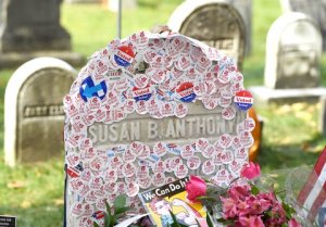 susan-b-anthony-grave-zoom-21b3dbde-eb60-4094-9f9e-c5f2f21aa447.jpg