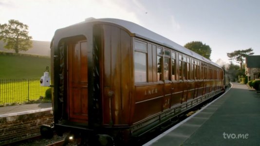 oldtraincar1.jpg