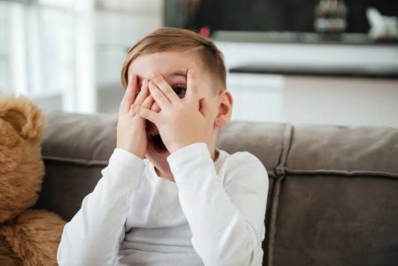 scared-little-boy.jpg