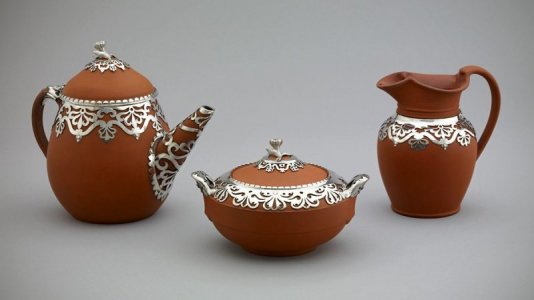 wedgwood-tea-set-made-in-stoke-on-trent-staffordshire-england-early-victorian-1840-45-100-obje...jpg