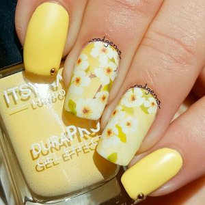 1525726877_962_18-Creative-Ways-Update-You-Mani-With-Yellow-Flowers-Nail-Art.jpg