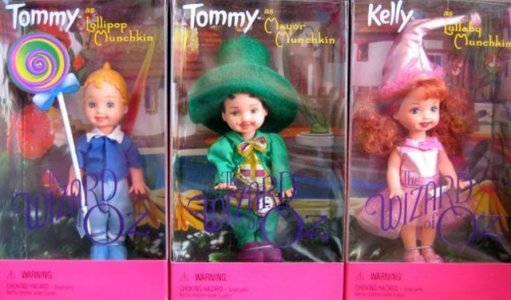 barbie-wiz-oz-munchkins.jpg