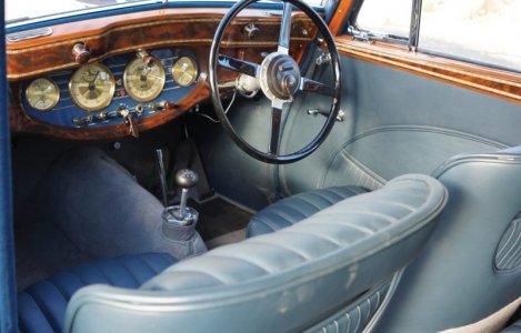 MG-SA-Saloon1.jpg
