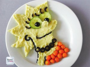 lisa_simpson_food_art.jpg