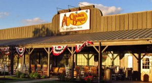 cracker-barrel-restaurant.jpg