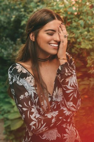 face palm laughing.jpg face palm laughing.jpg