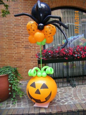 1e4599d63630e1a55021273872282dff--balloon-decorations-halloween-party.jpg