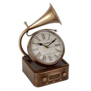 clock gramaphone.jpg