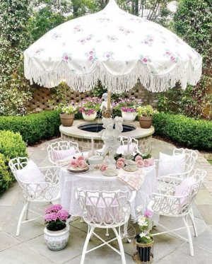 white table set.jpg