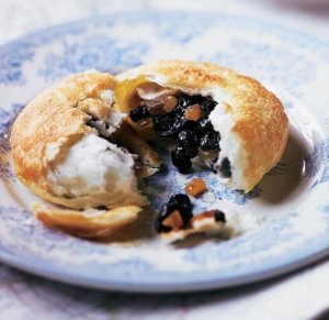 eccles-cake__square.jpg