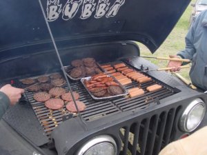 Jeep_grill.jpg