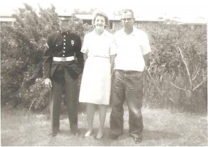 me dad mom.jpg me dad mom.jpg