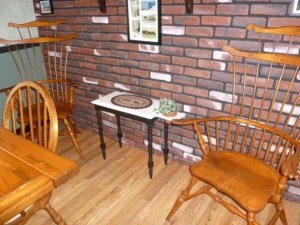 table done with chairs (800x600).jpg table done with chairs (800x600).jpg