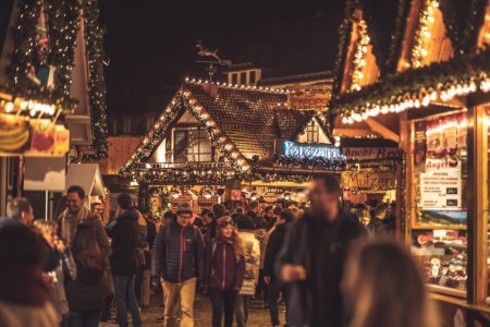 brown xmas market.jpg