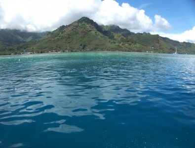 Starting Out on Our Excursion in Huahine.jpg Starting Out on Our Excursion in Huahine.jpg