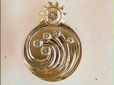 Wave and Diamonds.jpg