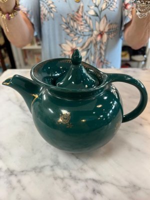 teapot forest green.jpg