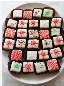 petit fours2.jpg