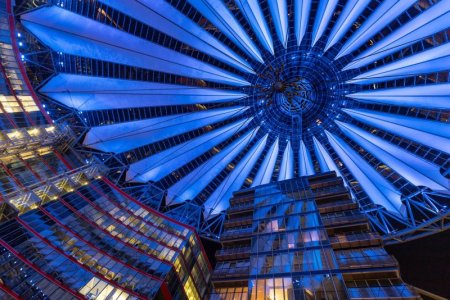 blue berlin-4692782_1280.jpg