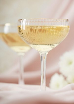 Shimmer_Gold_SparklingBrut_Juice.jpg
